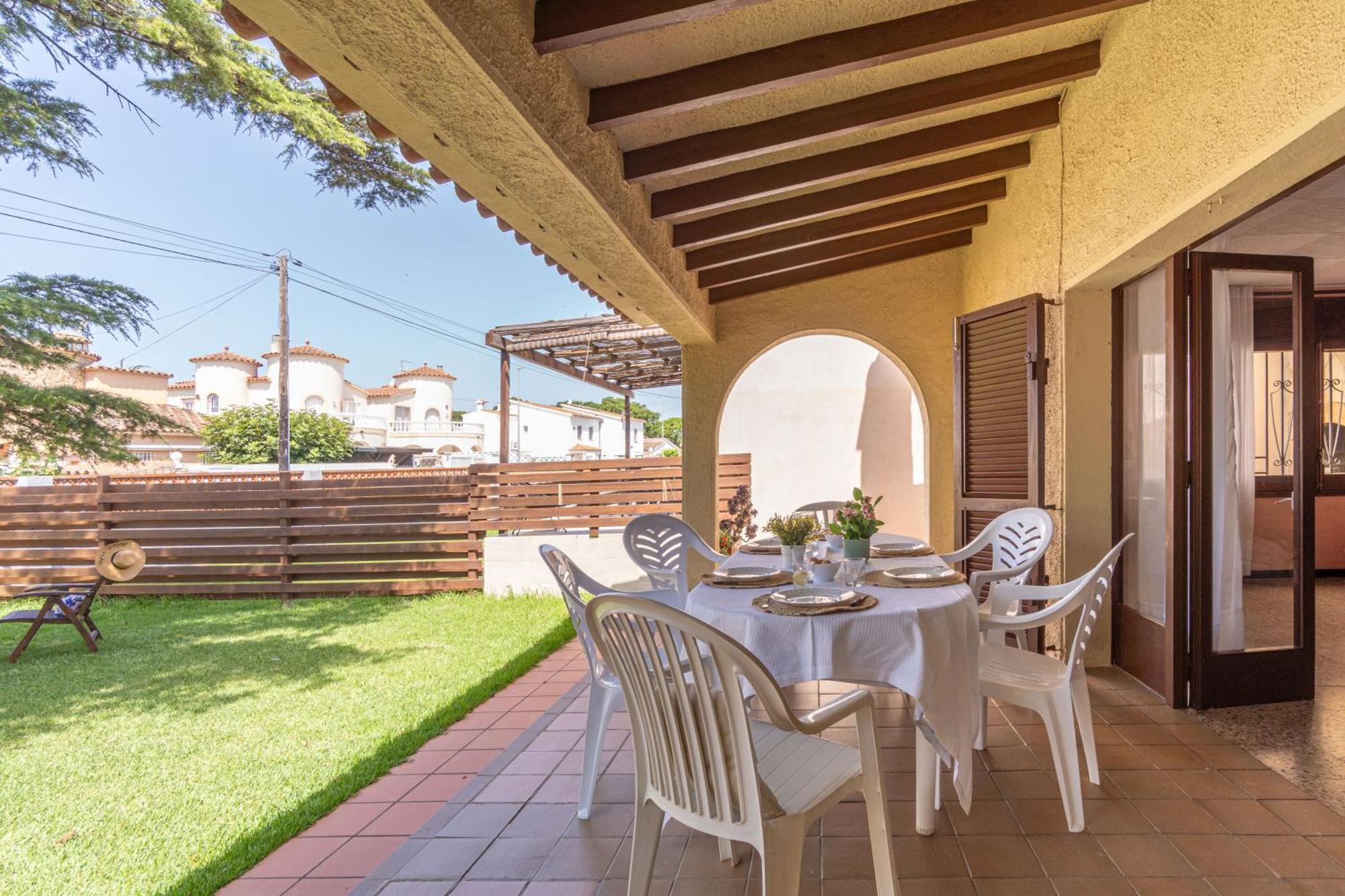 Apart-Rent Casa Con Jardin Pani 0081 إمبوريابرافا المظهر الخارجي الصورة